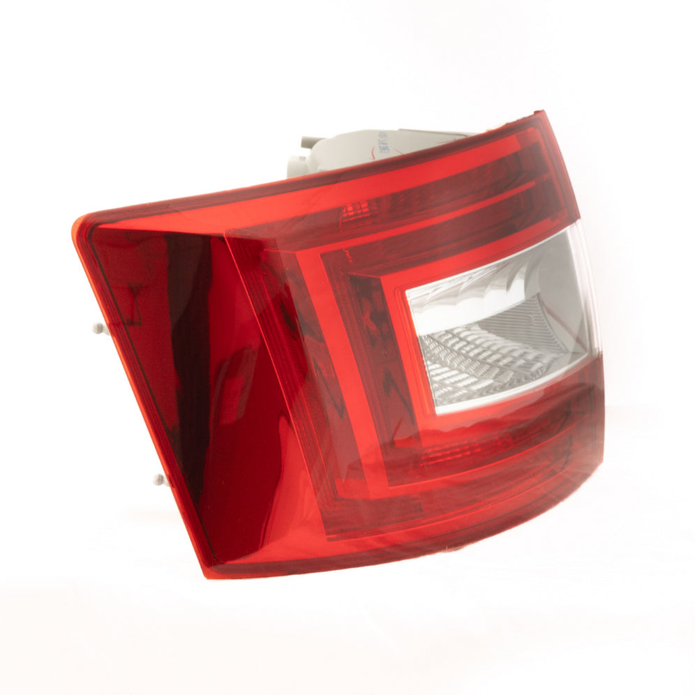 Skoda Octavia Hatchback 2013-2016 Rear Tail Light Lamp Left Side