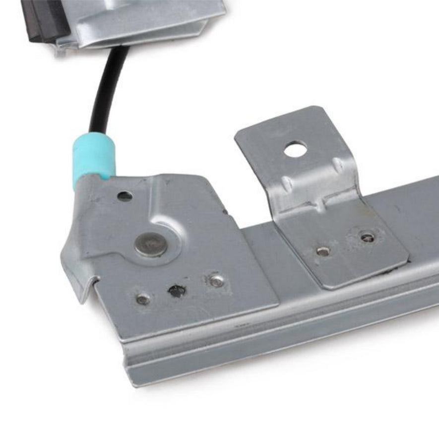 VW Golf Mk5 3dr 2003-2009 Front Right Electric Window Regulator & Cover