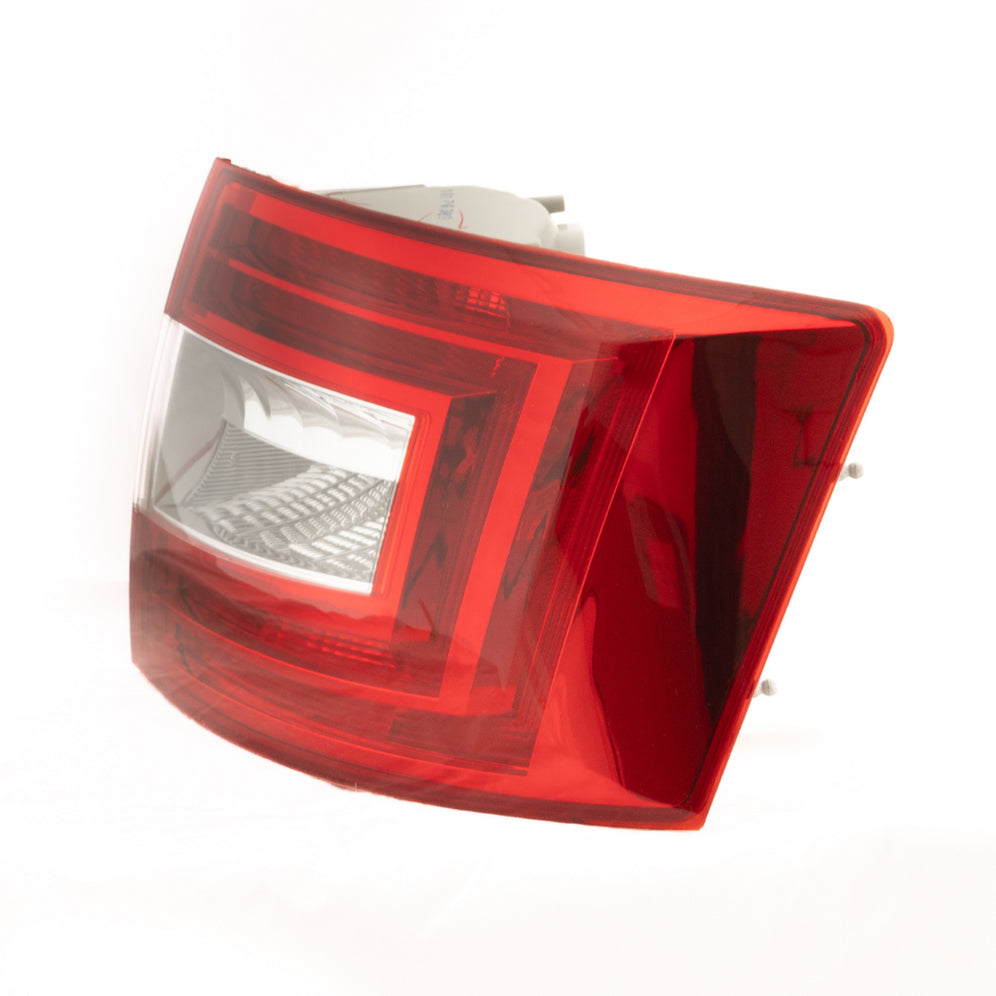 Skoda Octavia Hatchback 2013-2019 Rear Tail Light Lamp Right Side